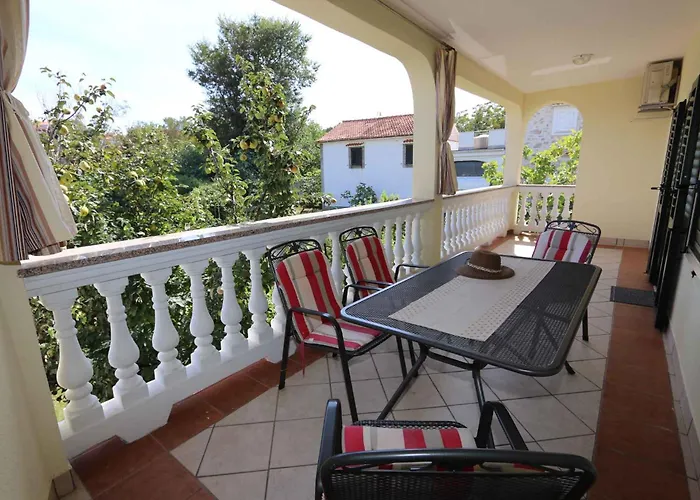 In - Insel Krk 13592 Apartman *