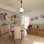 In - Insel Krk 13592 아파트 *